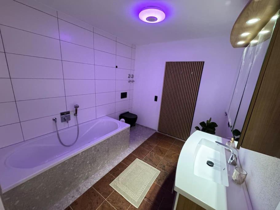 Boho Apartment Vintage Naehe Salzburg Freilassing Eksteriør bilde
